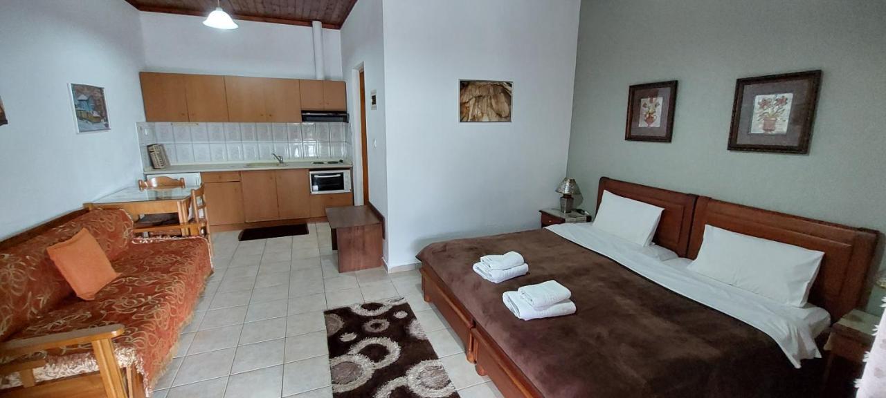 Appartement Galini à Káto Loutrákion Extérieur photo