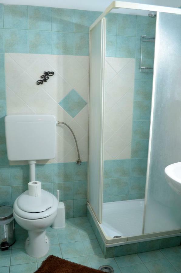 Appartement Galini à Káto Loutrákion Extérieur photo